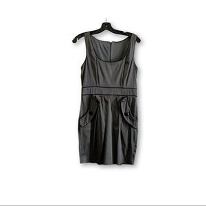 Saks 5th Ave Brand Dress. Size Small. 2 Deep Pockets Image 1 reflects true color